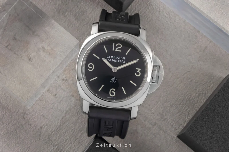 Panerai Luminor steel manual winding men's watch PAM01086 LP: 5700EUR [2504555]