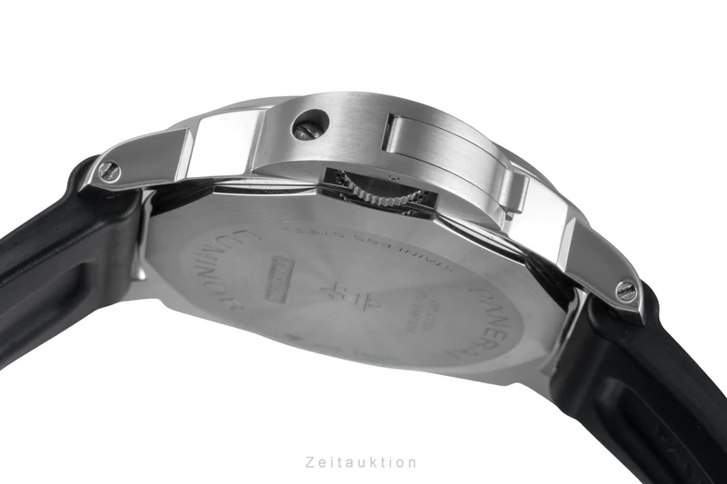 Panerai Luminor steel manual winding men's watch PAM01086 LP: 5700EUR [2504555]
