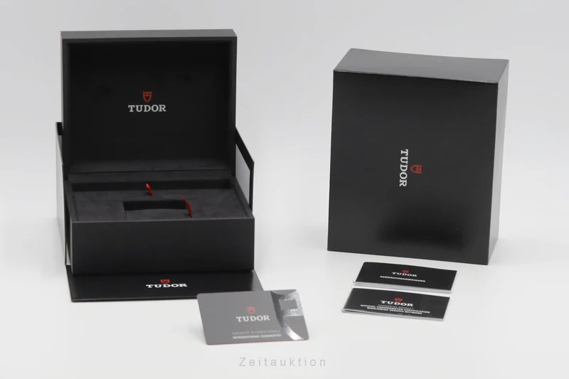 Tudor Black Bay steel automatic men's watch 79230B [2504298]