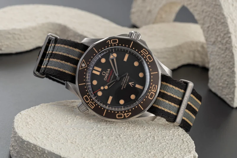 Omega Seamaster titanium automatic men's watch 210.92.42.20.01.001 LP: 9700EUR [2504450]