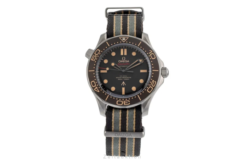 Omega Seamaster titanium automatic men's watch 210.92.42.20.01.001 LP: 9700EUR [2504450]