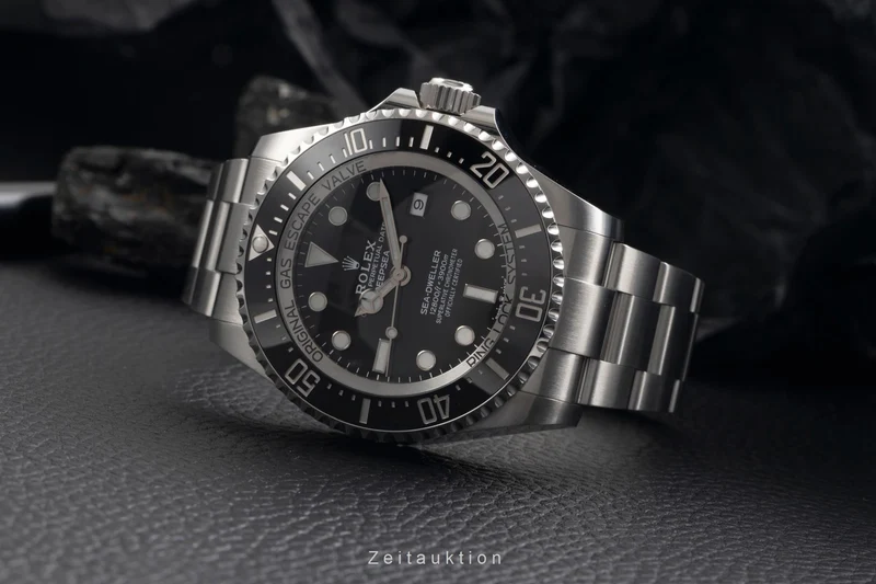 Rolex Sea-Dweller steel automatic men's watch 126660 [2504095]