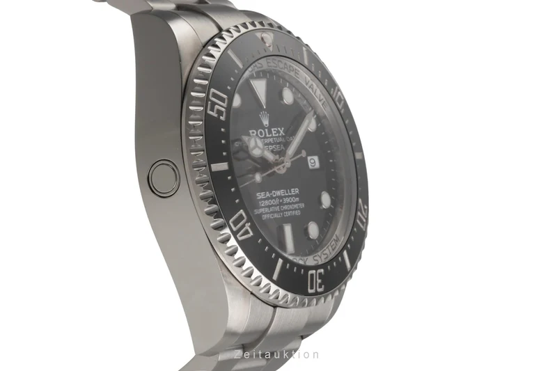 Rolex Sea-Dweller steel automatic men's watch 126660 [2504095]