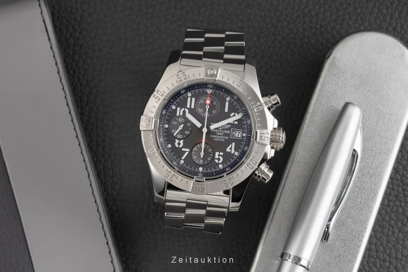 Breitling Avenger II chronograph steel automatic men's watch A13380 [2503950]