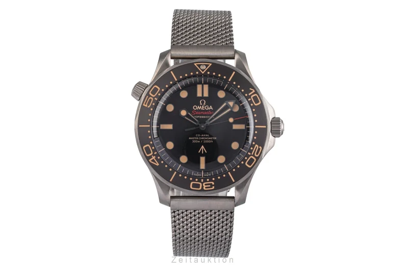 Omega Seamaster titanium automatic men's watch 210.90.42.20.01.001 LP: 10900EUR [2504062]