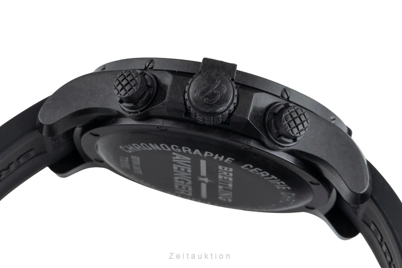 Breitling Avenger chronograph breitlight automatic men's watch XB12101A/BF46 [2504461]