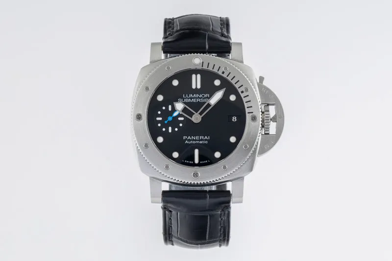 Panerai Submersible steel automatic men's watch PAM00682 [2502804]
