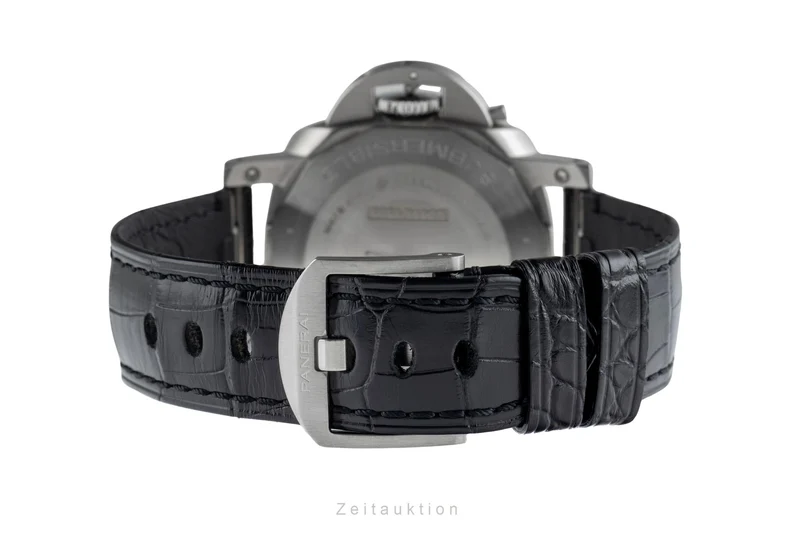 Panerai Submersible steel automatic men's watch PAM00682 [2502804]