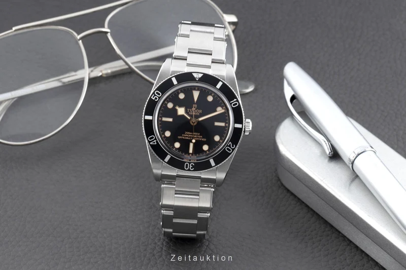 Tudor Black Bay steel automatic men's watch 79000N LP: 4040EUR [2504209]