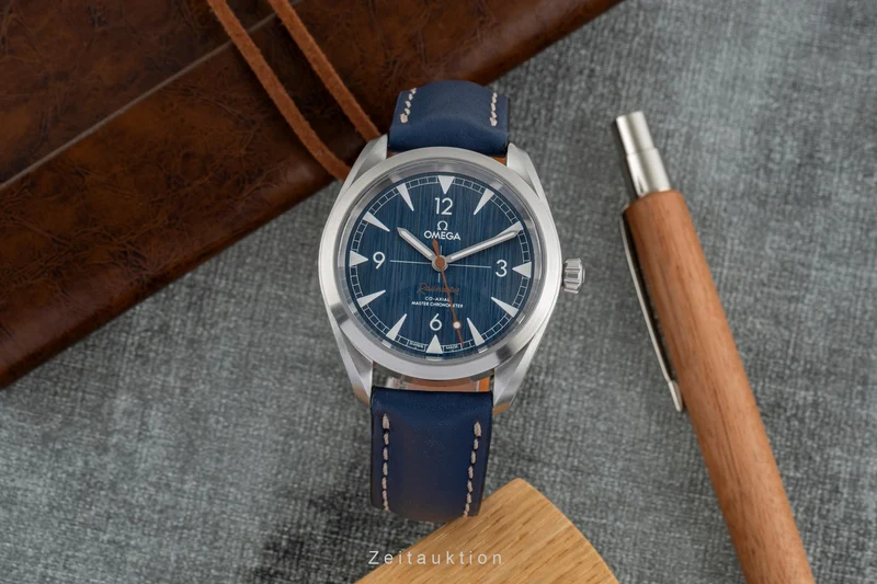 Omega Railmaster steel automatic men's watch 220.12.40.20.03.001 [2504327]
