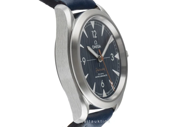 Omega Railmaster steel automatic men's watch 220.12.40.20.03.001 [2504327]
