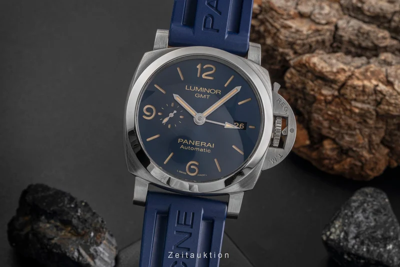 Panerai Luminor GMT steel automatic men's watch PAM01033 [2503744]