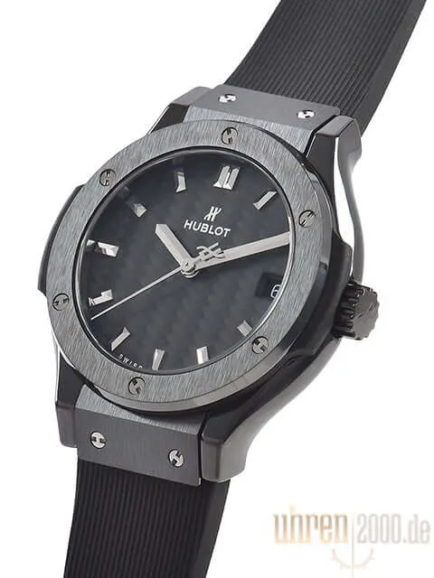 Hublot Classic Fusion Quarz 33 Black Magic 581.CM.1771.RX