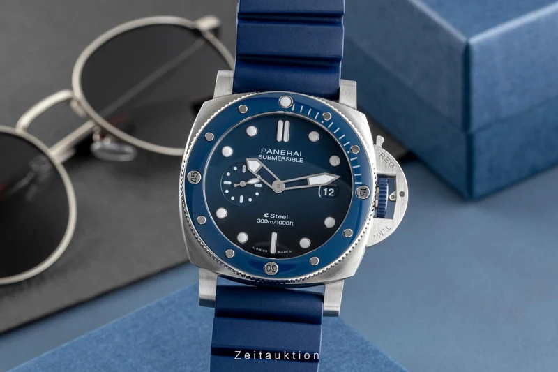 Panerai Submersible steel automatic men's watch PAM01289 LP: 11800EUR [2504326]