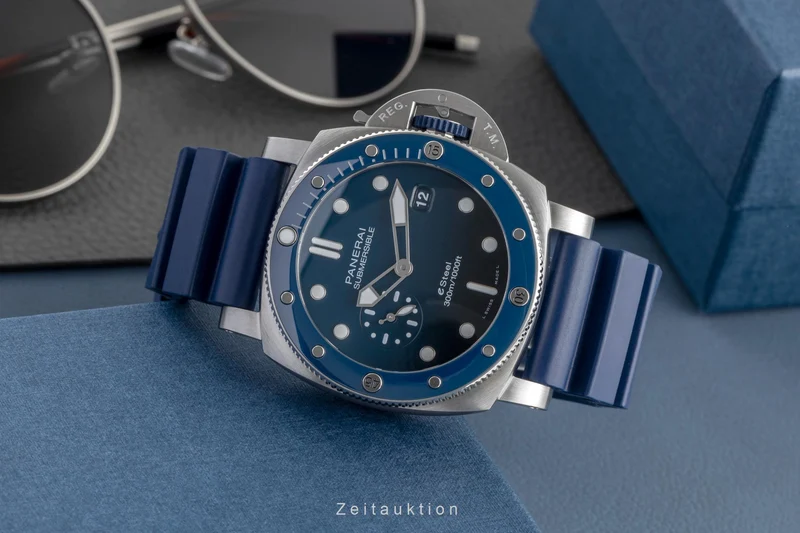 Panerai Submersible steel automatic men's watch PAM01289 LP: 11800EUR [2504326]
