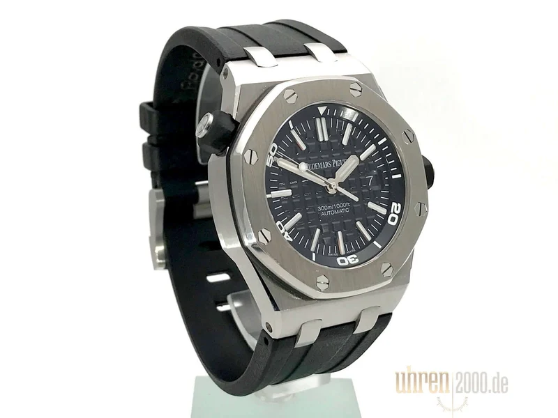 Audemars Piguet Royal Oak Offshore Diver 15703ST.OO.A002CA.01 aus 2013