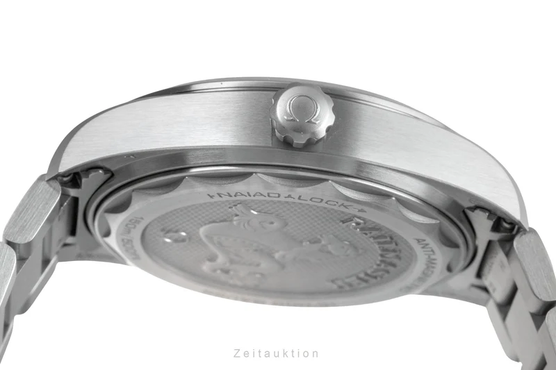 Omega Railmaster silver automatic men's watch 220.10.40.20.01.001 LP: 5400EUR [2504320]