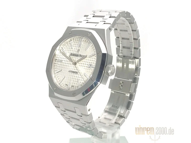 Audemars Piguet AP Royal Oak 15400ST.OO.1220ST.02 aus 2017