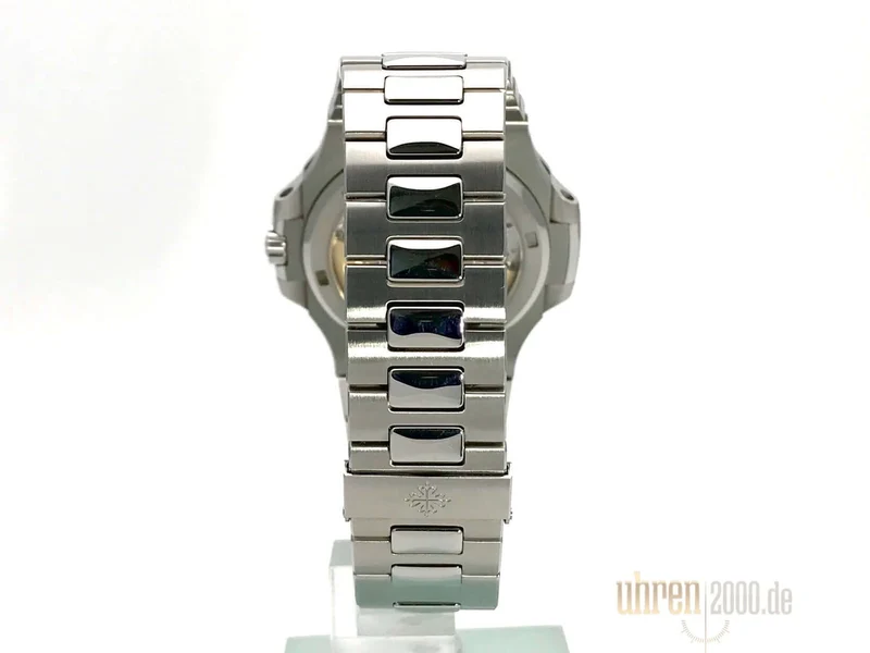 Patek Philippe Nautilus Jumbo 5711/1A-011 ungetragen aus 2016