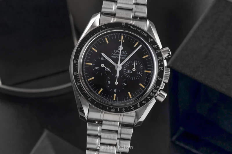 Omega Speedmaster Moonwatch chronograph steel manual winding men's watch 3590.50.00 LP: 7600EUR [2502677]