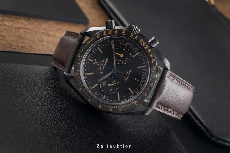 Omega Speedmaster Moonwatch chronograph ceramic automatic men's watch 311.92.44.51.01.006 LP: 13900EUR [2502871]