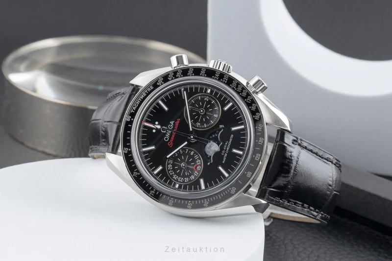 Omega Speedmaster chronograph steel automatic men's watch 304.33.44.52.01.001 LP: 12200EUR [2502994]