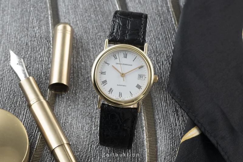 Girard Perregaux 18 ct gold automatic men's watch 47990-51-74C [2200308]