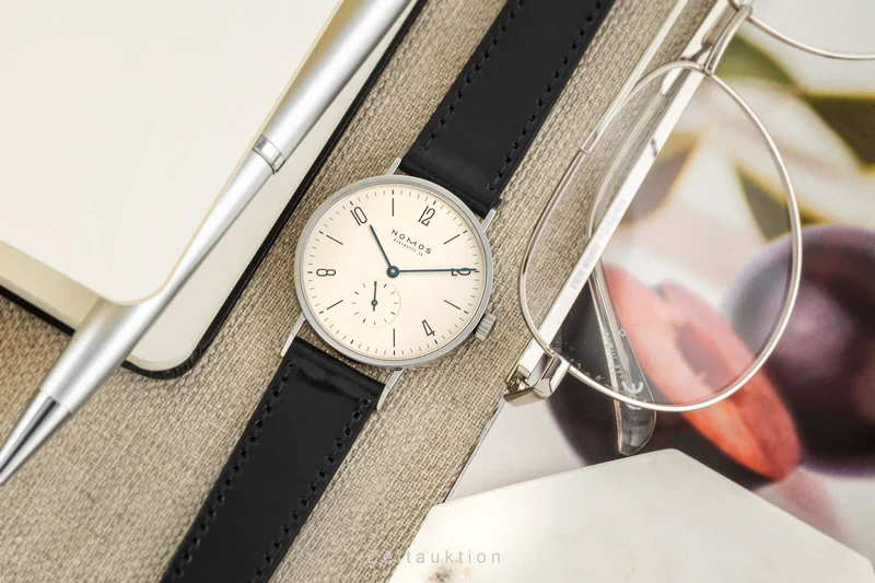 Nomos Tangente steel manual winding men's watch 101 LP: 1660EUR [2402477]