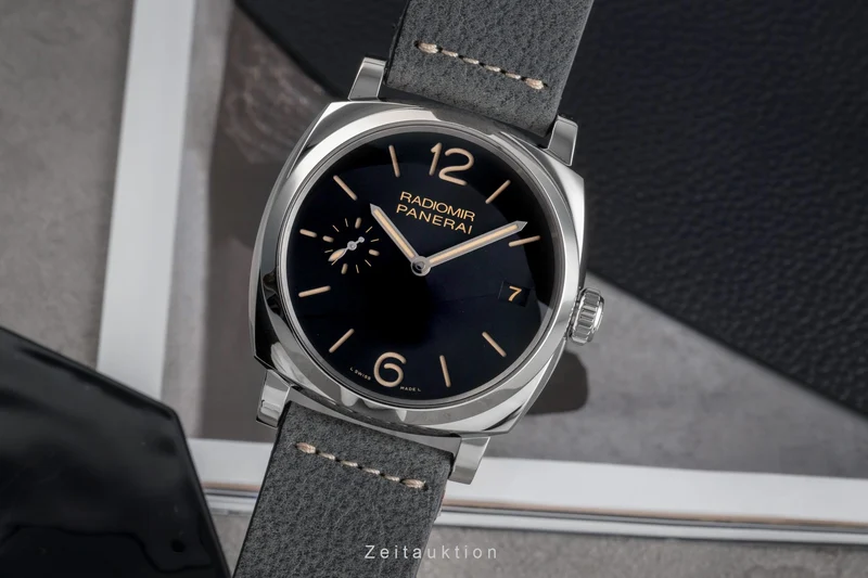 Panerai Radiomir steel manual winding men's watch PAM00514 LP: 7200EUR [2503115]