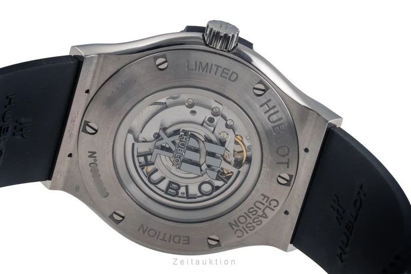 Hublot Classic Fusion titanium automatic men's watch 511.NX.1270.RX.MDM40 LP: 7900EUR Limited [2400203]