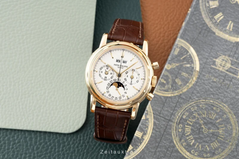 Patek Philippe Perpetual Calendar chronograph 18 ct gold manual winding men's watch 3970/2 [2203229]