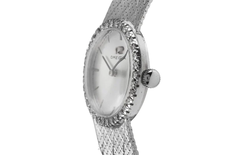 Omega 18 ct white gold manual winding women's watch Vintage [2404393]
