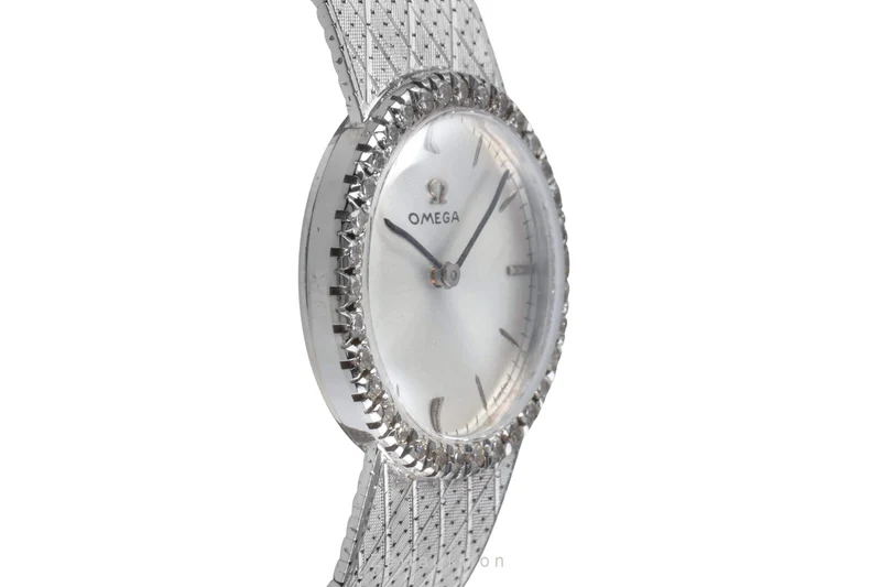 Omega 18 ct white gold manual winding women's watch Vintage [2404393]