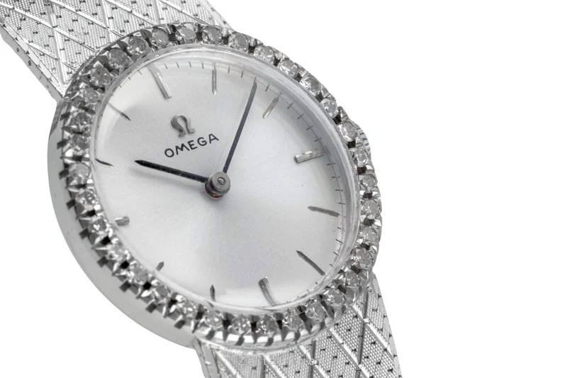 Omega 18 ct white gold manual winding women's watch Vintage [2404393]