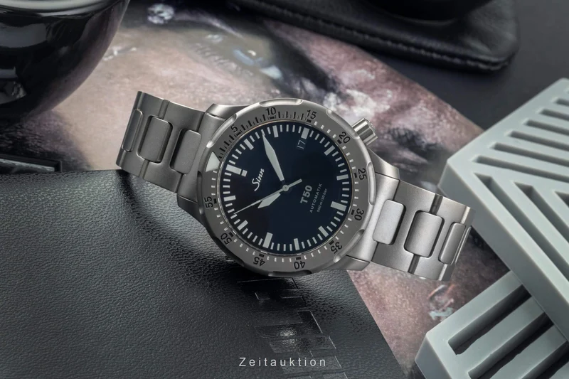 Sinn T50 titanium automatic men's watch 1052.010 LP: 3340EUR [2404248]