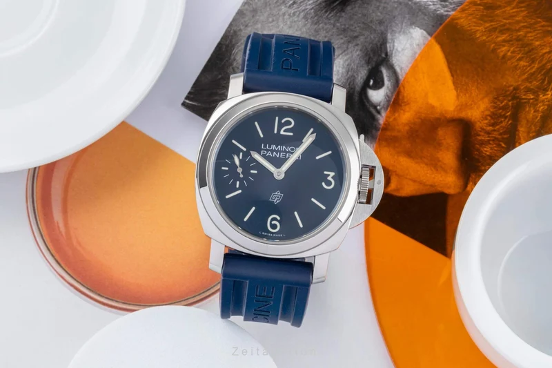 Panerai Luminor steel manual winding men's watch PAM01085 LP: 6200EUR [2403969]