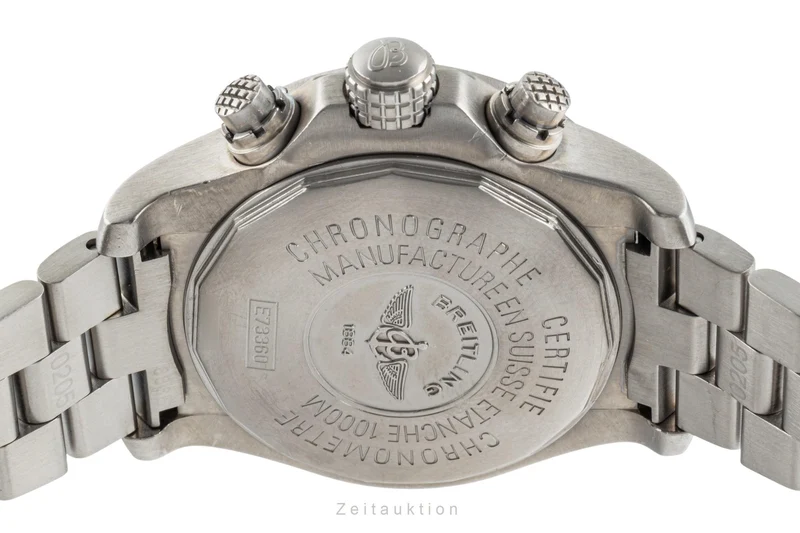 Breitling Avenger chronograph titanium quartz men's watch E73360 [2400110]