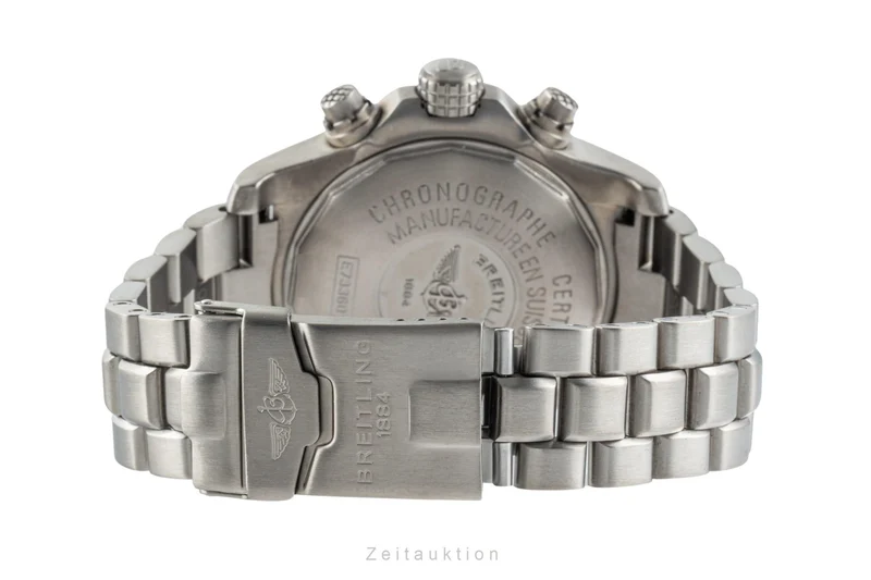 Breitling Avenger chronograph titanium quartz men's watch E73360 [2400110]
