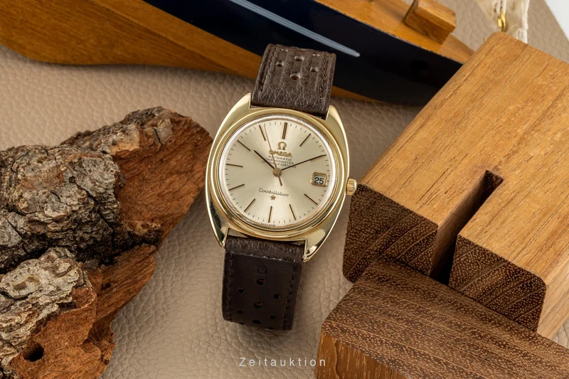 Omega Constellation gilt / steel automatic men's watch 168.017 Vintage [2400058]