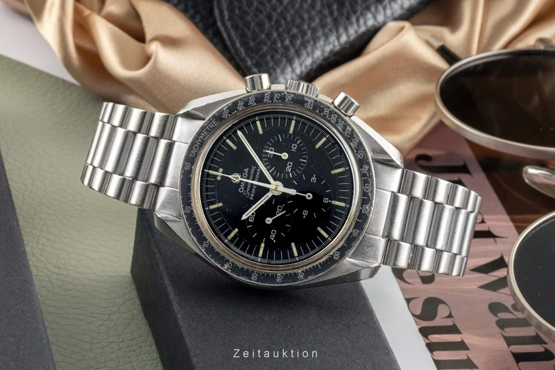 Omega Speedmaster Moonwatch chronograph steel manual winding men's watch 145.022-71ST Vintage [2402448]