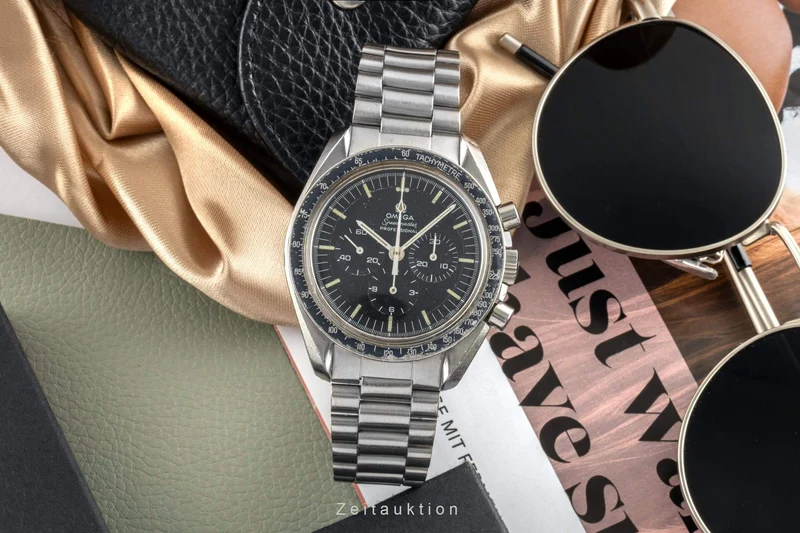 Omega Speedmaster Moonwatch chronograph steel manual winding men's watch 145.022-71ST Vintage [2402448]