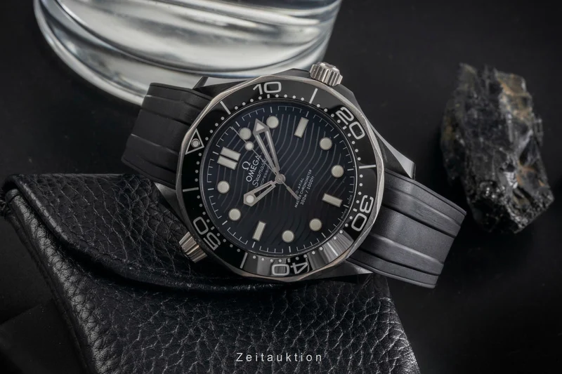 Omega Seamaster ceramic / titanium automatic men's watch 210.92.44.20.01.001 LP: 9700EUR [2503511]