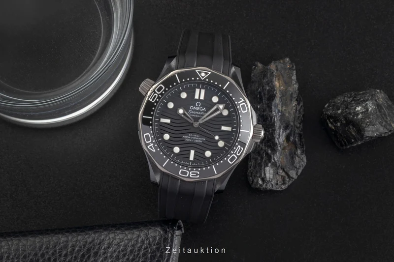 Omega Seamaster ceramic / titanium automatic men's watch 210.92.44.20.01.001 LP: 9700EUR [2503511]
