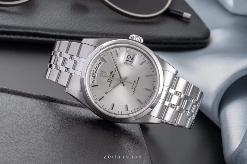 Tudor Date-Day steel automatic men's watch 76200 [2406102]