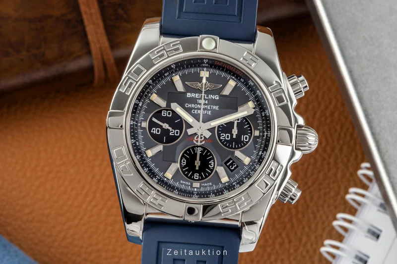 Breitling Chronomat 44 chronograph steel automatic men's watch AB0110 LP: 8900EUR [2206032]