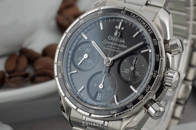 Omega Speedmaster chronograph steel automatic men's watch 324.30.38.50.01.001 LP: 6100EUR [2401082]