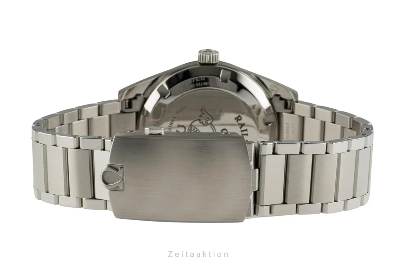 Omega Railmaster steel automatic men's watch 220.10.38.20.01.002 LP: 8200EUR [2400026]