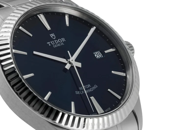 Tudor Style steel automatic men's watch 12710 LP: 2450EUR [2402022]