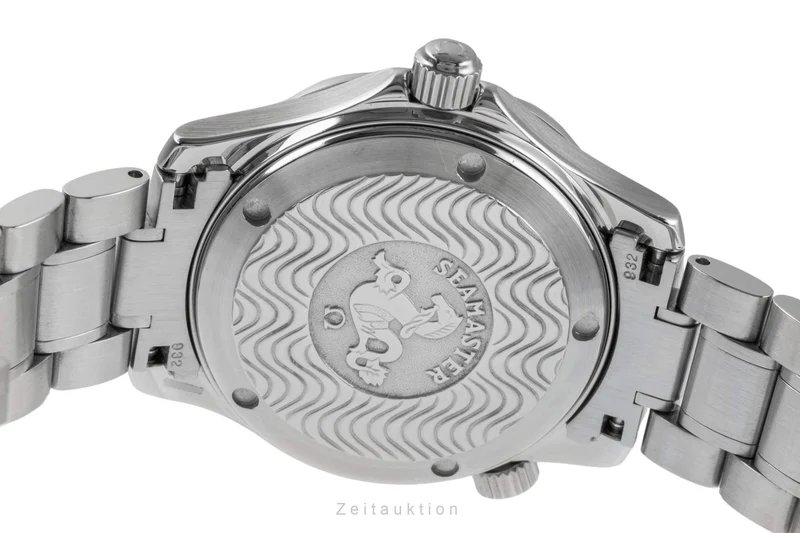 Omega Seamaster steel automatic men's watch 2252.50.00 LP: 6500EUR [2403273]