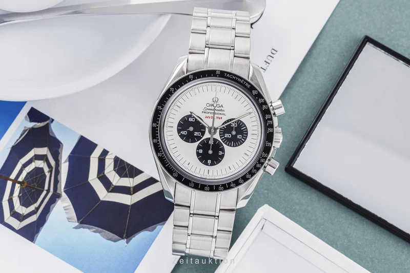 Omega Speedmaster Moonwatch chronograph steel manual winding men's watch 3569.31.00 Limited [2305735]
